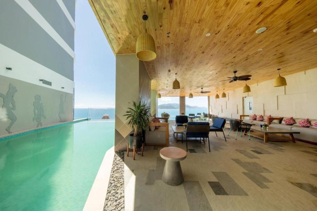Panorama Luxury Sea View Apartment Nha Trang Exteriör bild