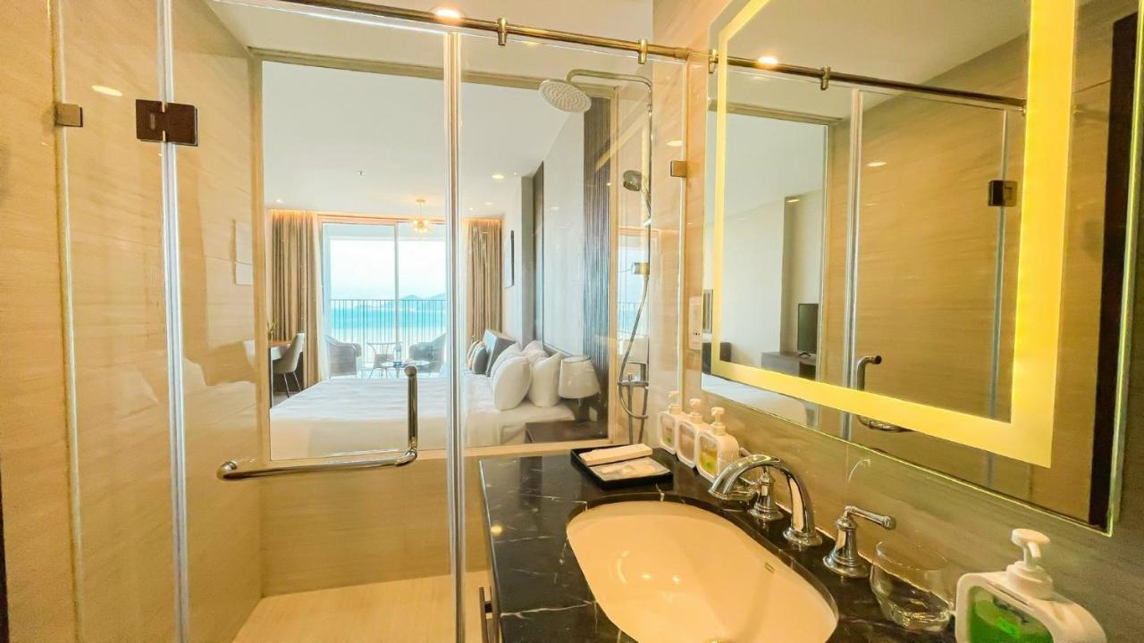 Panorama Luxury Sea View Apartment Nha Trang Exteriör bild